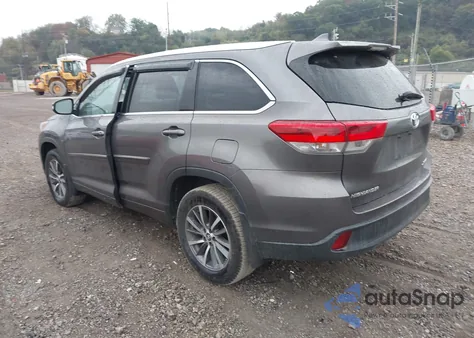 2017 Toyota Highlander Xle из США, поврежденный, VIN 5TDJZRFH8HS385554